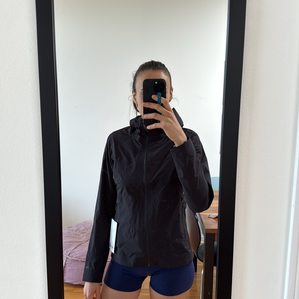 Break a Trail Lululemon jacket